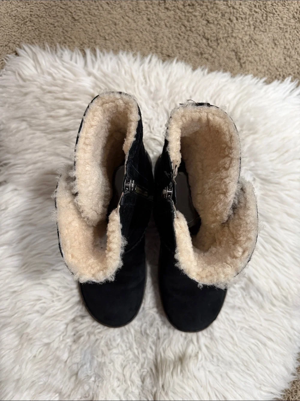 UGG Boots Womens 9 Kimbra Shearling Black Suede Sheepskin Fur Mid Calf 1004742